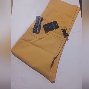 Final $8 Womens "Zac & Rachel" 4 Pocket Capri Pants" Sz. 14 Yellow.
